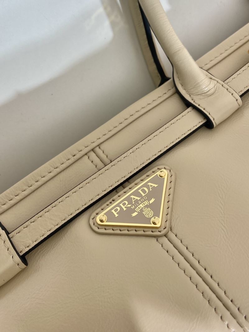 Pra*a top handle bags